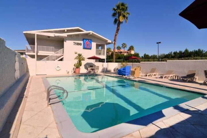 Pool 8 of 14